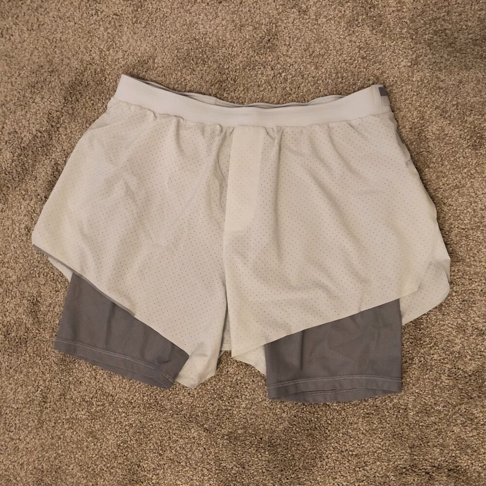 Men's Lulu Lemon shorts